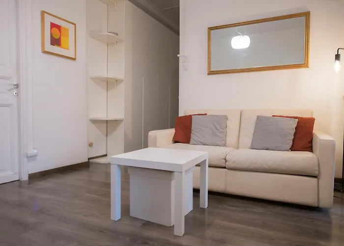 Domus Collazia - San Giovanni Appartement Rome